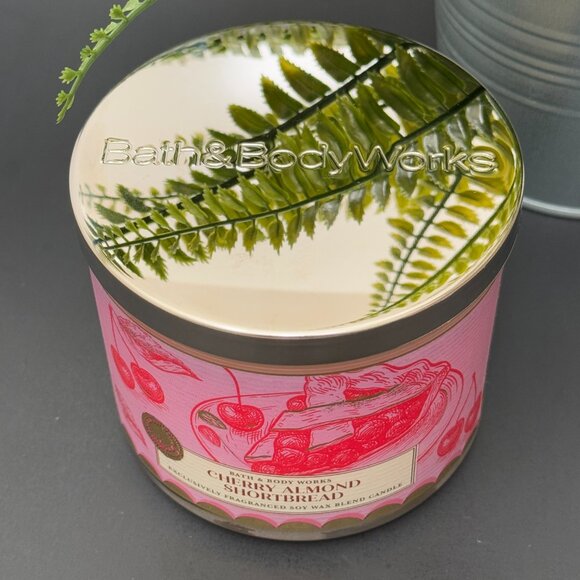 BBW Cherry Almond Shortbread Bath & Body Works 3 Wick Candle - Picture 4 of 10